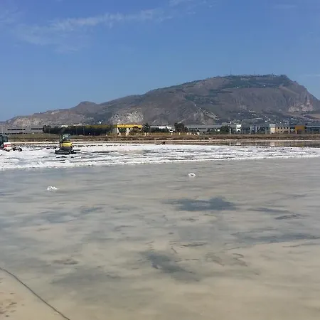 Trapani Bedda Paceco